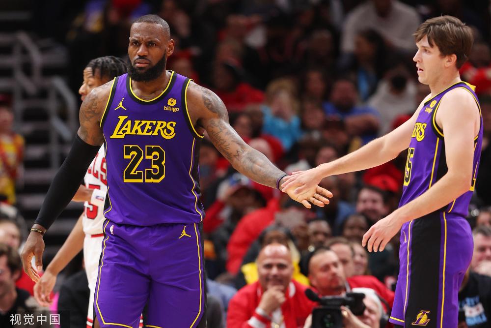 中国篮球名宿何诗荪因病辞世，享年89岁新黄河.