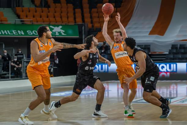 磊在转会到 磊在转会到