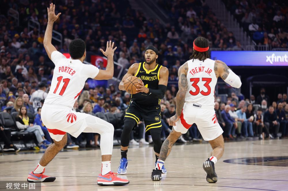 领湖人队向 领湖人队向